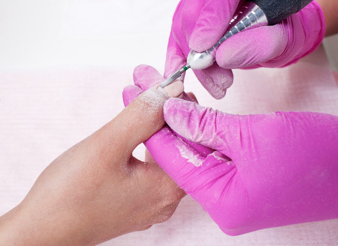 Dépose vernis semi-permanent mains